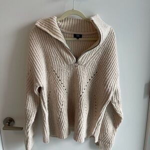 Line Quarter Zip Cozy Beige Sweater